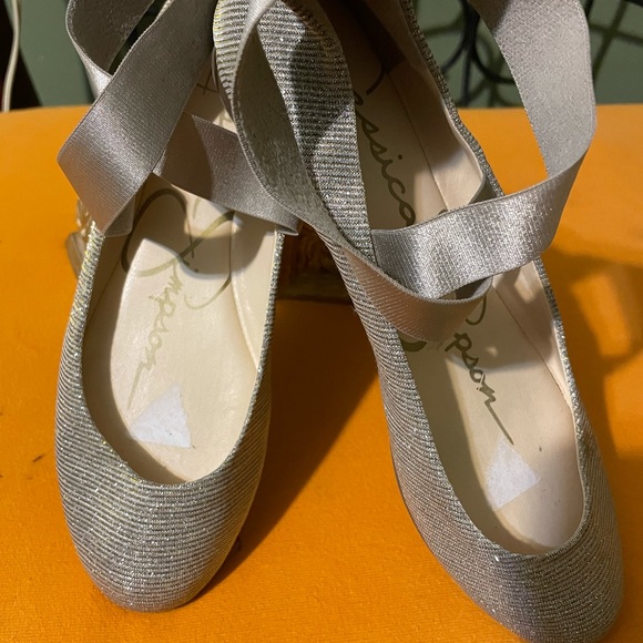 Shoes - Picture 5 of 5